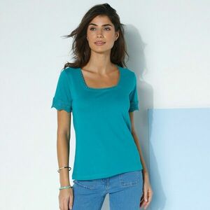 Póló szögletes nyakkivágással kép