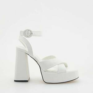 Reserved - Magas sarkú szandál - Fehér kép