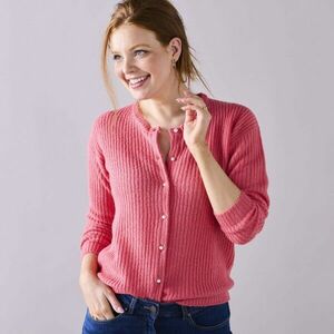 Pulóver gyöngygombokkal kép