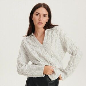 Reserved - Dekoratív kötésű pulóver - Világosszürke kép