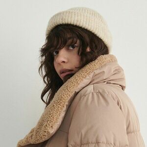 Reserved - Beanie sapka - Krém kép