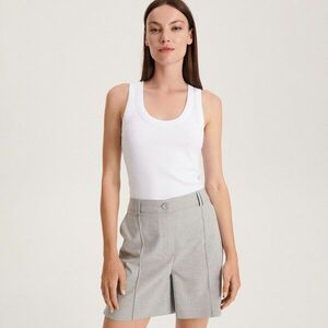 Reserved - Felsliccelt kosztümrövidnadrág - Világosszürke kép