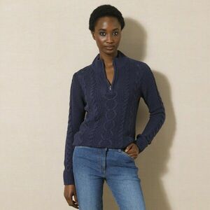 Pulóver cipzáras állógallérral és fonott mintával kép