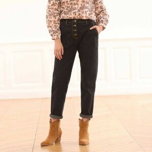 Anya farmer gombokkal kép