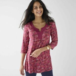 Tunika díszes nyakkivágással és 3/4-es ujjakkal, mintával kép