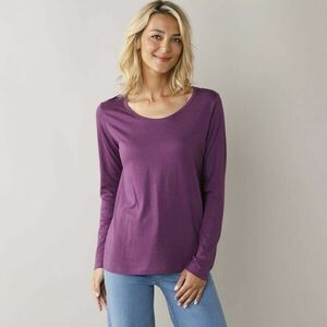 Egyszínű, kerek nyakú és hosszú ujjú póló kép