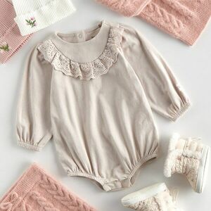 Reserved - Pamutban gazdag body angol madeira fodros díszítéssel - Bézs kép