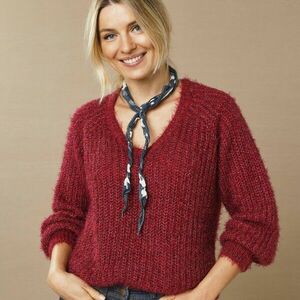 Laza pulóver V-nyakkal kép