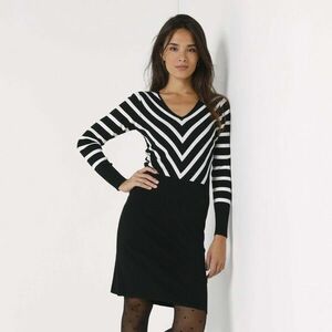 Pulóver ruha kontrasztos csíkokkal kép