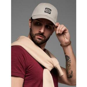 Férfi sapka logóval – szürkés V4 OM-ACCS-0100 kép