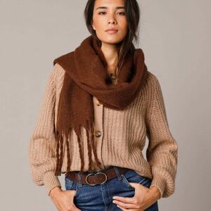 Meleg sál rojtokkal kép