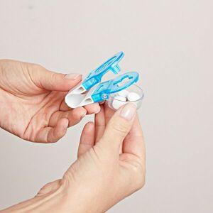 Tablettaadagoló tárolódobozzal kép