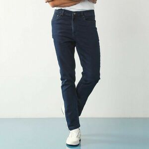 Egyenes szabású, 5 zsebes, rugalmas farmerből készült farmer, 170 cm-nél alacsonyabb magasság esetén, belső szárhossz 72 cm kép