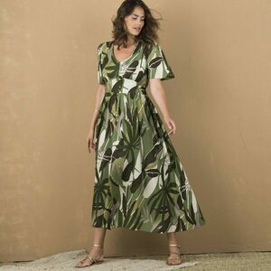 Hosszú ruha nyomtatott mintával és elasztikus derékkal a hátán kép