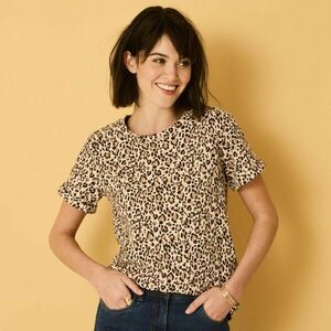 Póló kerek nyakkal és rövid ujjal, állatszőrme mintával kép