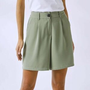 Áradó széles rövidnadrág kép