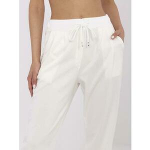 Ecru alap nadrág redőkkel kép