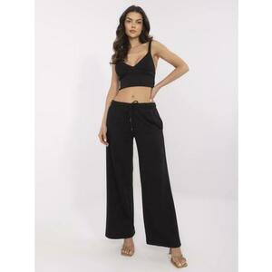 Fekete alapvető melegítő nadrág zsebekkel kép