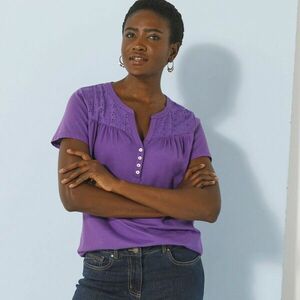 Póló gombos nyakkivágással, rövid ujjú és madeira kép