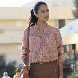 Gombos blúz nyomtatással kép