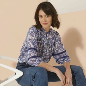 Gombos blúz nyomtatással kép