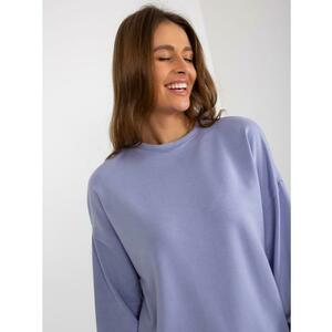 Világos lila, laza pulóver kapucni nélkül, hasítékokkal kép