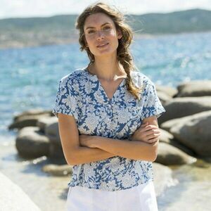 Blúz rövid ujjú és virágmintás blúz kép