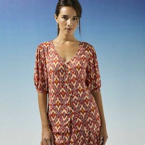 Gombos blúz ikat stílusú mintával kép