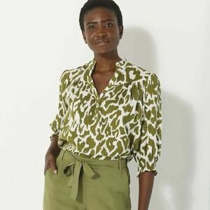 Blúz könyökig érő ujjakkal és nyomtatással kép