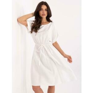 Fehér színű, nyárra való, omlós ruha kép