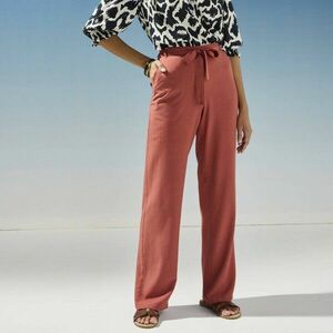 Széles nadrág övvel kép