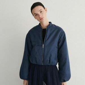 Reserved - Bomberdzseki - Kék kép