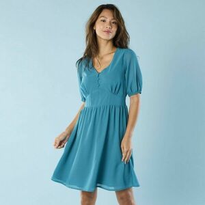 Egyszínű rövid voile ruha kisebb testalkatúaknak kép