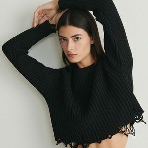 Reserved - Tépett szegélyű pulóver - Fekete kép