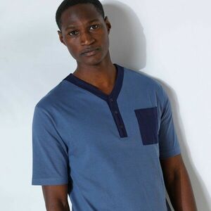 Férfi hálóing tunéziai nyakkivágással kép