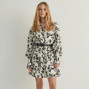 Reserved - Miniruha övvel - Krém kép