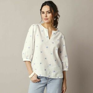 Blúz 3/4 ujjú és hímzett blúzzal kép