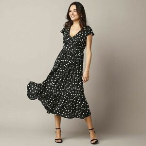 Hosszú krepp ruha pöttyös mintával kép