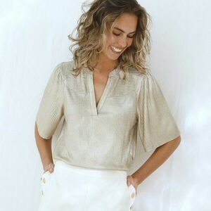 Póló rövid, kivágott ujjú, fémszálas póló kép