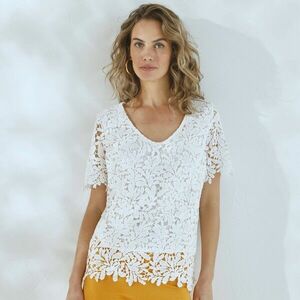 Csipke V-nyakú blúz kép