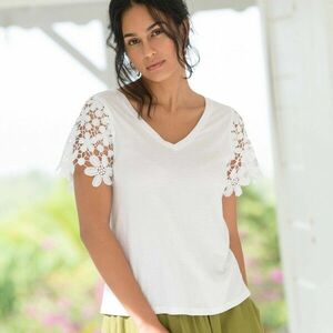 Rövid makramé ujjú póló kép