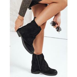 Női szarvasbőr bokacsizma felhajtott felsőrésszel, fekete kép