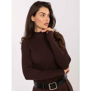 Csokoládébarna, testhezálló pulóver garbóval a STITCH & SOUL-tól kép