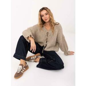 Bézs kardigán fodrokkal az ujjakon kép