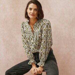 Fodros, békamintás blúz kép