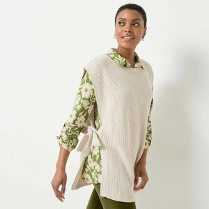 Hosszú, sima kötésű mellény, oldalán megkötővel, moher tapintású kép