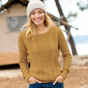Kerek nyakú pulóver kábelmintával kép