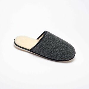 Egyszínű papucsok gyapjú béléssel és csendes talppal kép