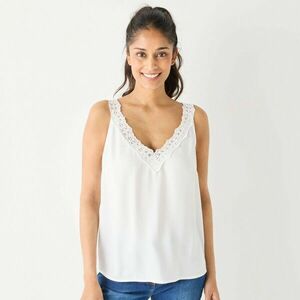 Egyszínű felső V-nyakkal és csipkével kép