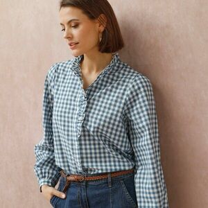 Kockás blúz fodros díszítéssel kép